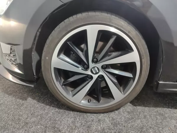 SEAT Leon ST 2.0 TDI FR DSG S/S 42