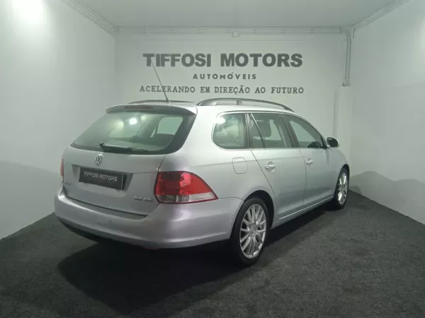 Volkswagen Golf Variant 8