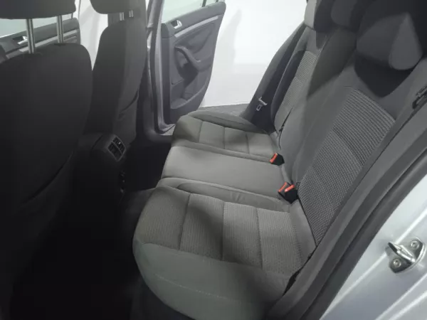 Volkswagen Golf Variant 12