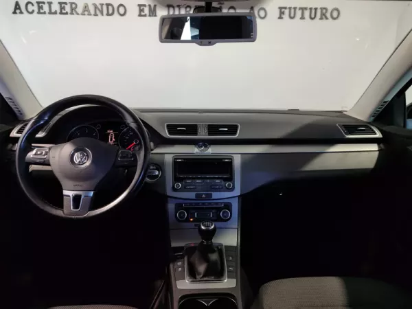 Volkswagen Passat Variant 1.6 TDI Confortline BlueMotion 19