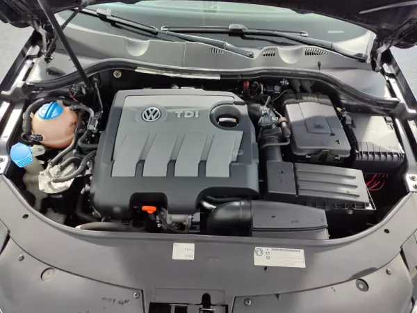 Volkswagen Passat Variant 1.6 TDI Confortline BlueMotion 34