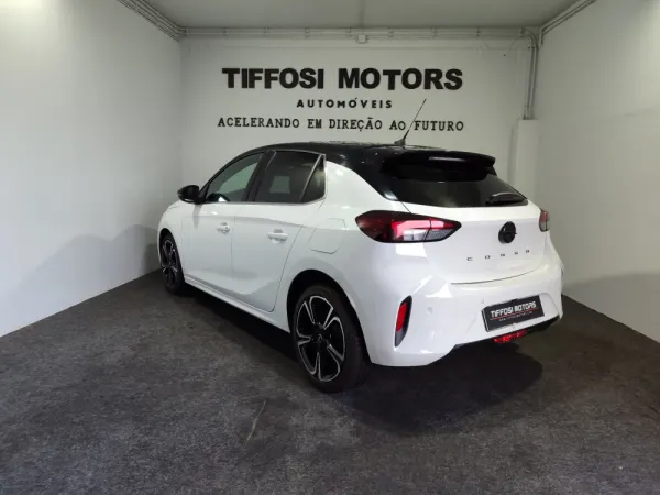 Opel Corsa 1.2 T GS 7