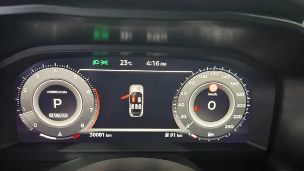 Nissan Qashqai 1.3 DIG-T N-Connecta LED Xtronic 20