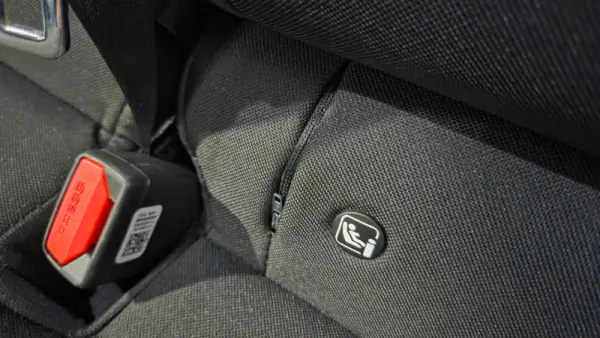 Hyundai Bayon 1.0 T-GDI 48V-Hybrid DCT Connect & Go 15