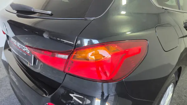 BMW 116 d Advantage 9