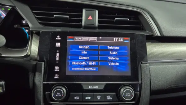 Honda Civic 1.0 i-VTEC Elegance Navi CVT 25