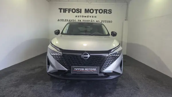 Nissan Qashqai 1.3 DIG-T N-Connecta LED Xtronic 3