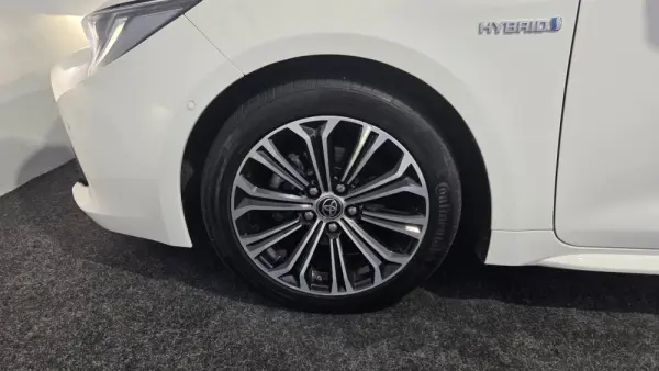Toyota Corolla Touring Sports 1.8 Hybrid Exclusive 39