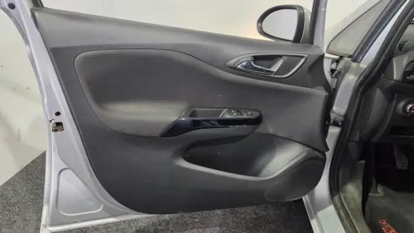 Opel Corsa 1.3 CDTi Dynamic 28
