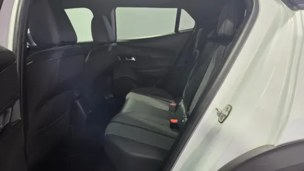 Peugeot 2008 PureTech 100 Stop&Start Allure 14