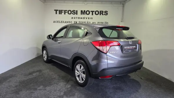 Honda HR-V 1.6 i-DTEC Elegance+Connect Navi 7