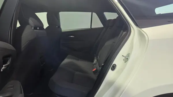 Toyota Corolla Touring Sports 1.8 Hybrid Exclusive 17