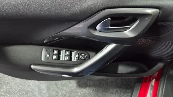 Peugeot 2008 PureTech 130 Stop&Start Allure 35