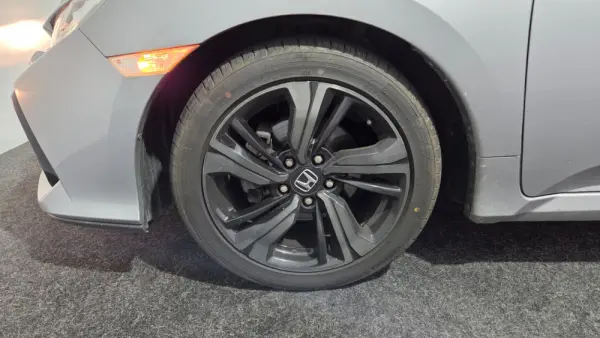 Honda Civic 1.0 i-VTEC Elegance Navi CVT 38