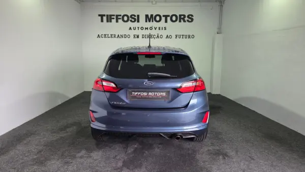 Ford Fiesta 1.0 EcoBoost ST-Line 8