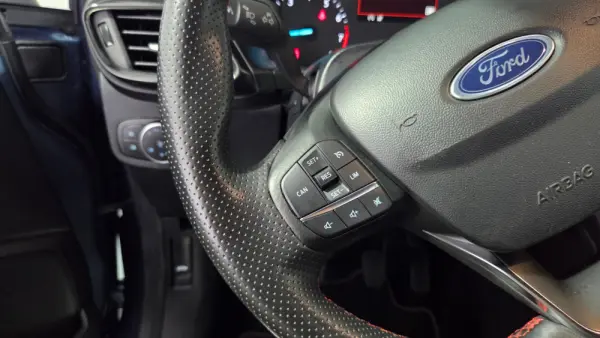 Ford Fiesta 1.0 EcoBoost ST-Line 30