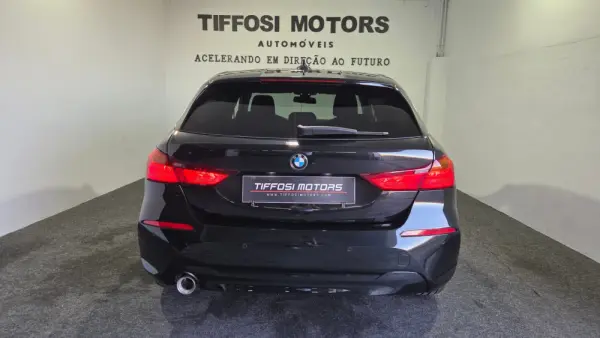 BMW 116 d Advantage 8