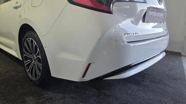 Toyota Corolla Touring Sports 1.8 Hybrid Exclusive 10
