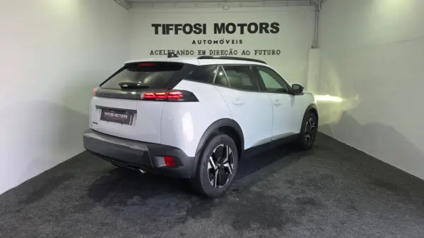 Peugeot 2008 PureTech 100 Stop&Start Allure 6