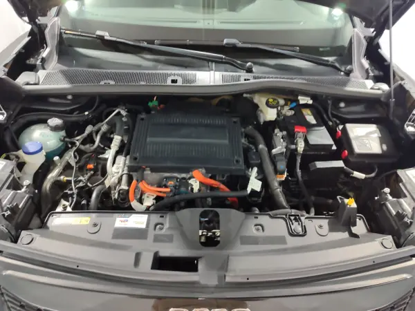 Peugeot e-2008 50 kWh Active Pack 38