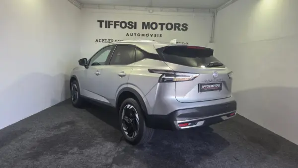 Nissan Qashqai 1.3 DIG-T N-Connecta LED Xtronic 7