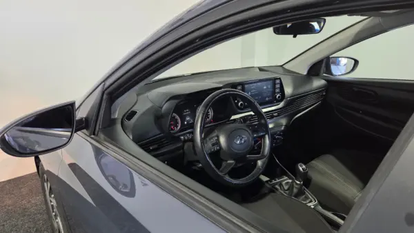 Hyundai i20 1.0 T-GDI Style Plus 11