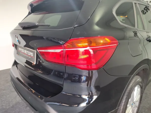 BMW X1 16 d sDrive Advantage Auto 9