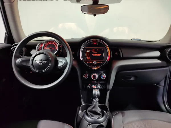 MINI 3 Portas One D 21