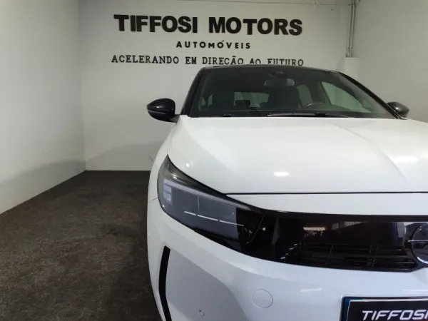 Opel Corsa 1.2 T GS 5