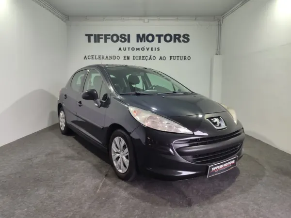 Peugeot 207 1.4 HDi Trendy 2