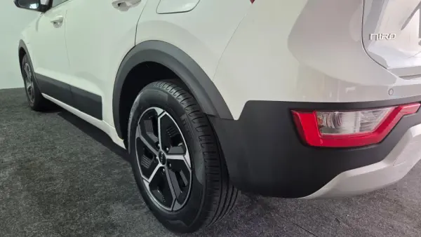 Kia Niro 1.6 GDI PHEV 2WD OPF Aut. Spirit 11