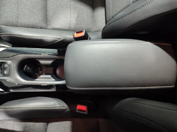 Toyota Corolla 1.8 Hybrid Exclusive 30