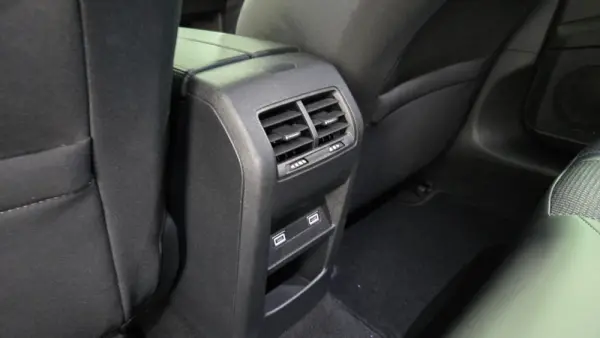 Peugeot 308 SW BlueHDi 130 EAT8 Allure Pack 15