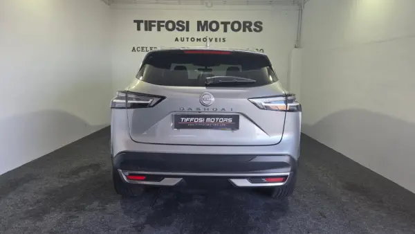 Nissan Qashqai 1.3 DIG-T N-Connecta LED Xtronic 8