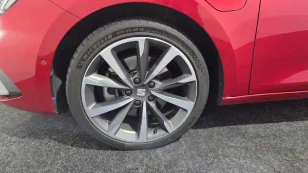 SEAT Leon 1.4 e-Hybrid DSG FR Plus 39