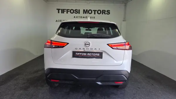 Nissan Qashqai 1.3 DIG-T MHEV Xtronic Tekna 8