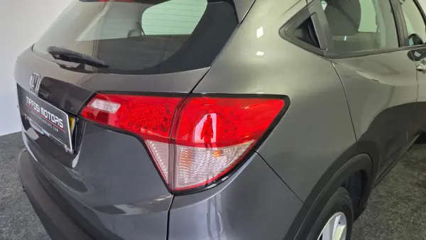 Honda HR-V 1.6 i-DTEC Elegance+Connect Navi 9