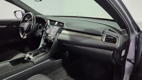 Honda Civic 1.0 i-VTEC Elegance Navi CVT 19