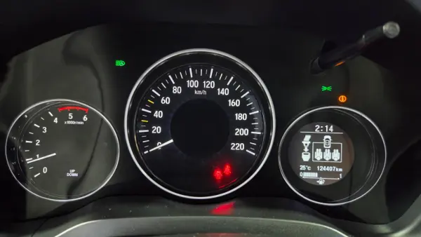 Honda HR-V 1.6 i-DTEC Elegance+Connect Navi 18