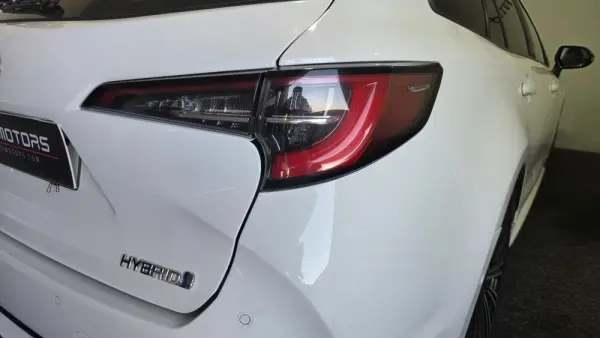 Toyota Corolla Touring Sports 1.8 Hybrid Exclusive 9