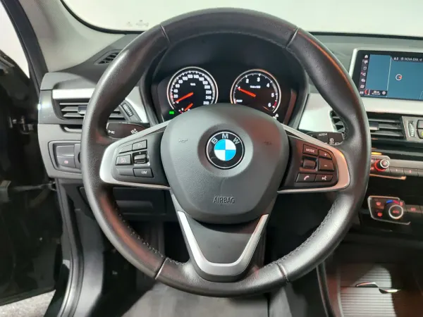 BMW X1 16 d sDrive Advantage Auto 17
