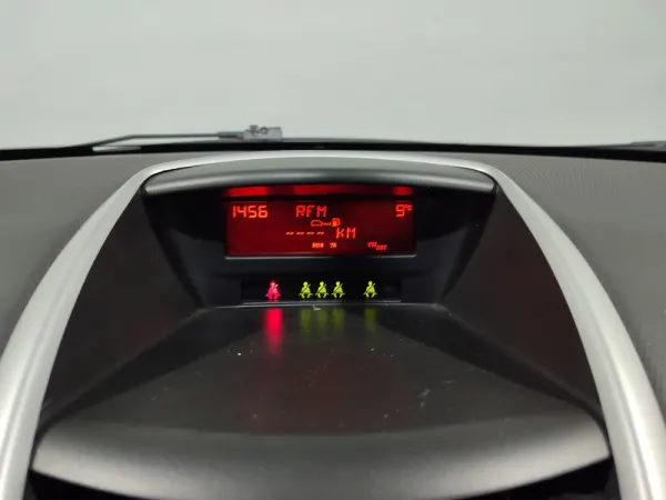 Peugeot 207 1.4 HDi Trendy 20