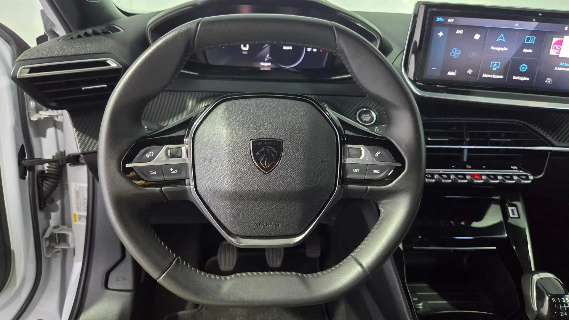 Peugeot 2008 PureTech 100 Stop&Start Allure 18