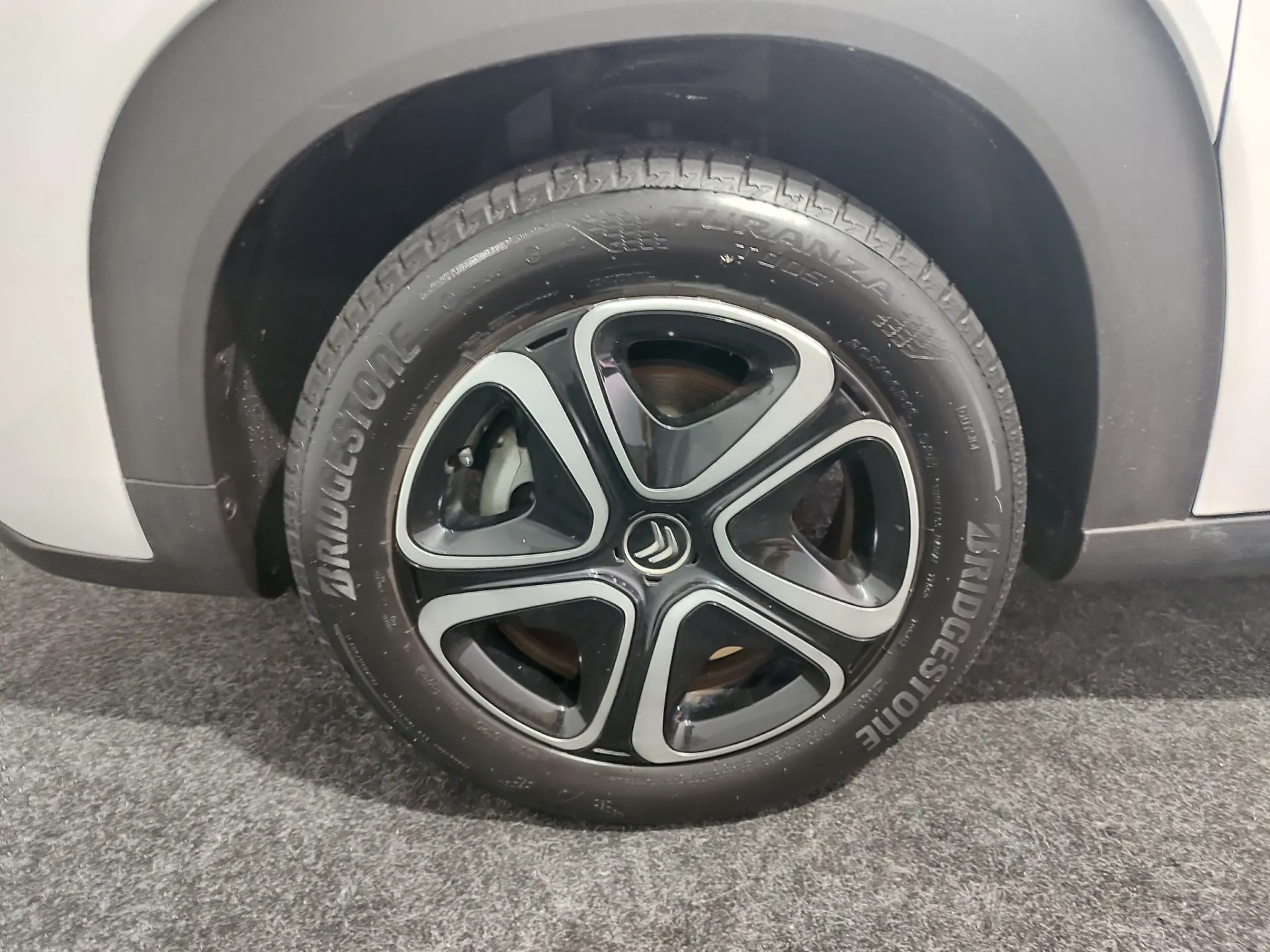 Citroën C3 Aircross 1.2 PureTech Feel Pack 33