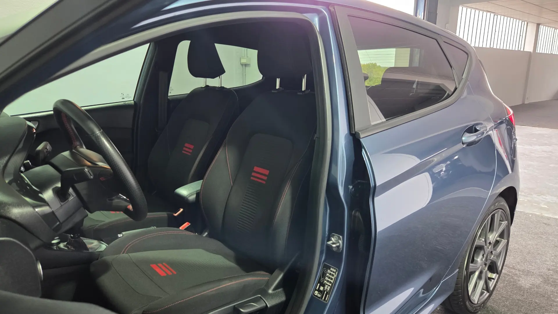Ford Fiesta 1.0 EcoBoost ST-Line 12