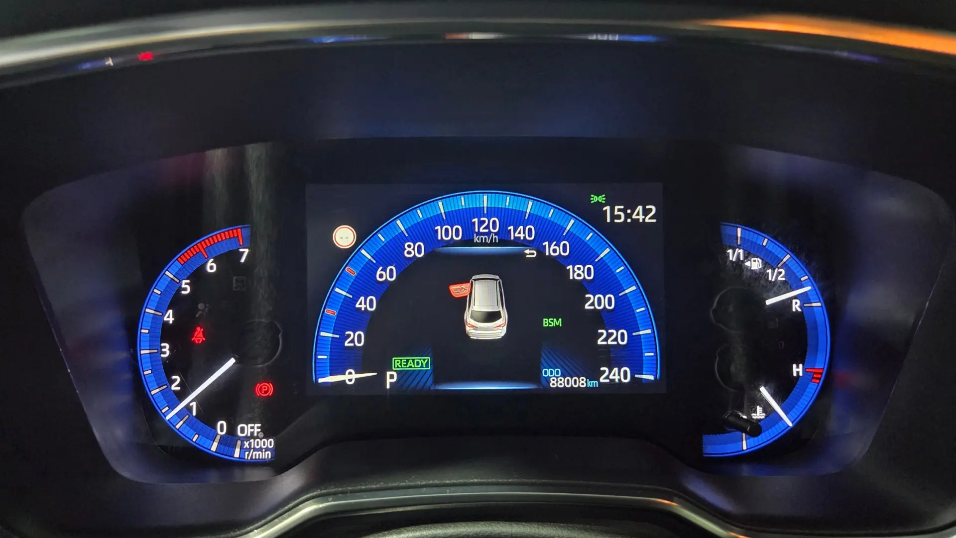 Toyota Corolla Touring Sports 1.8 Hybrid Exclusive 22