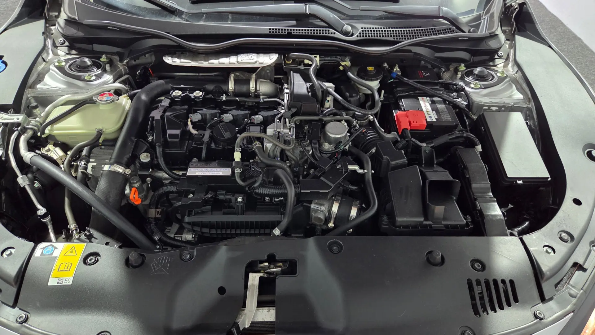 Honda Civic 1.0 i-VTEC Elegance Navi CVT 39