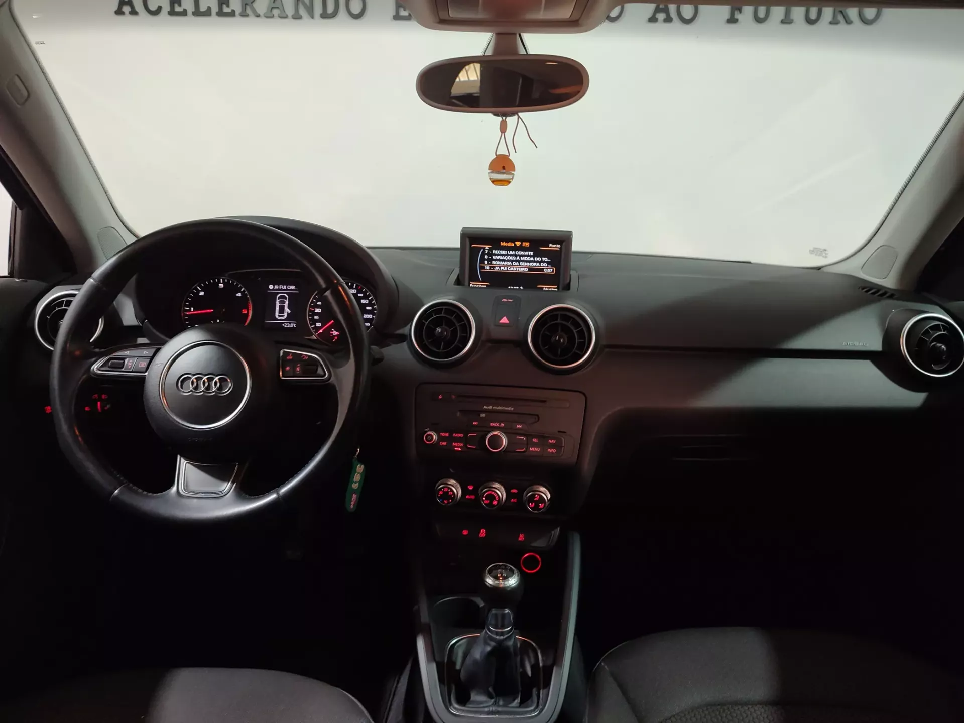 Audi A1 Sportback 1.6 TDi Sport 19