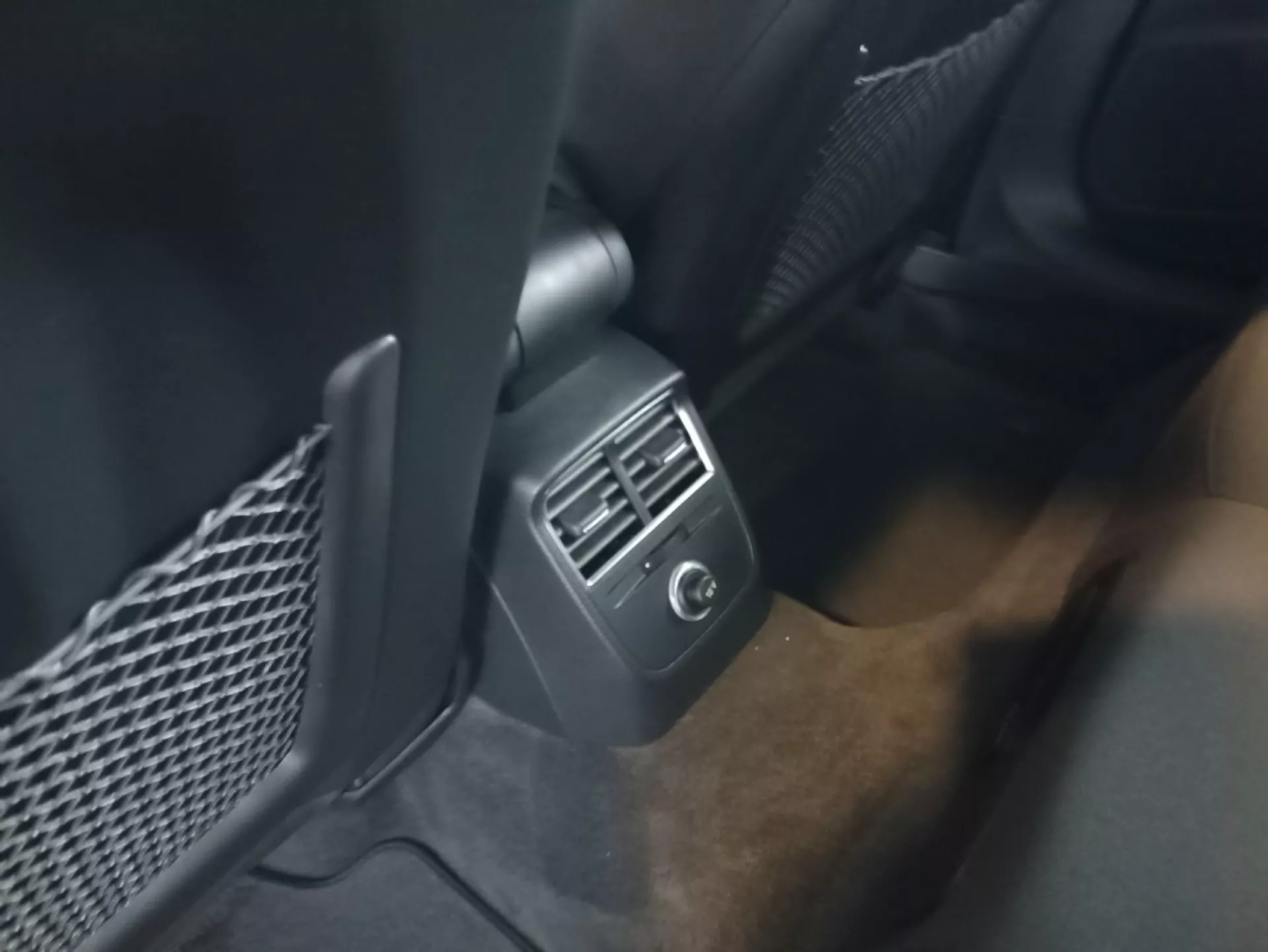 Audi A3 Limousine 30 TFSI Design S tronic 15