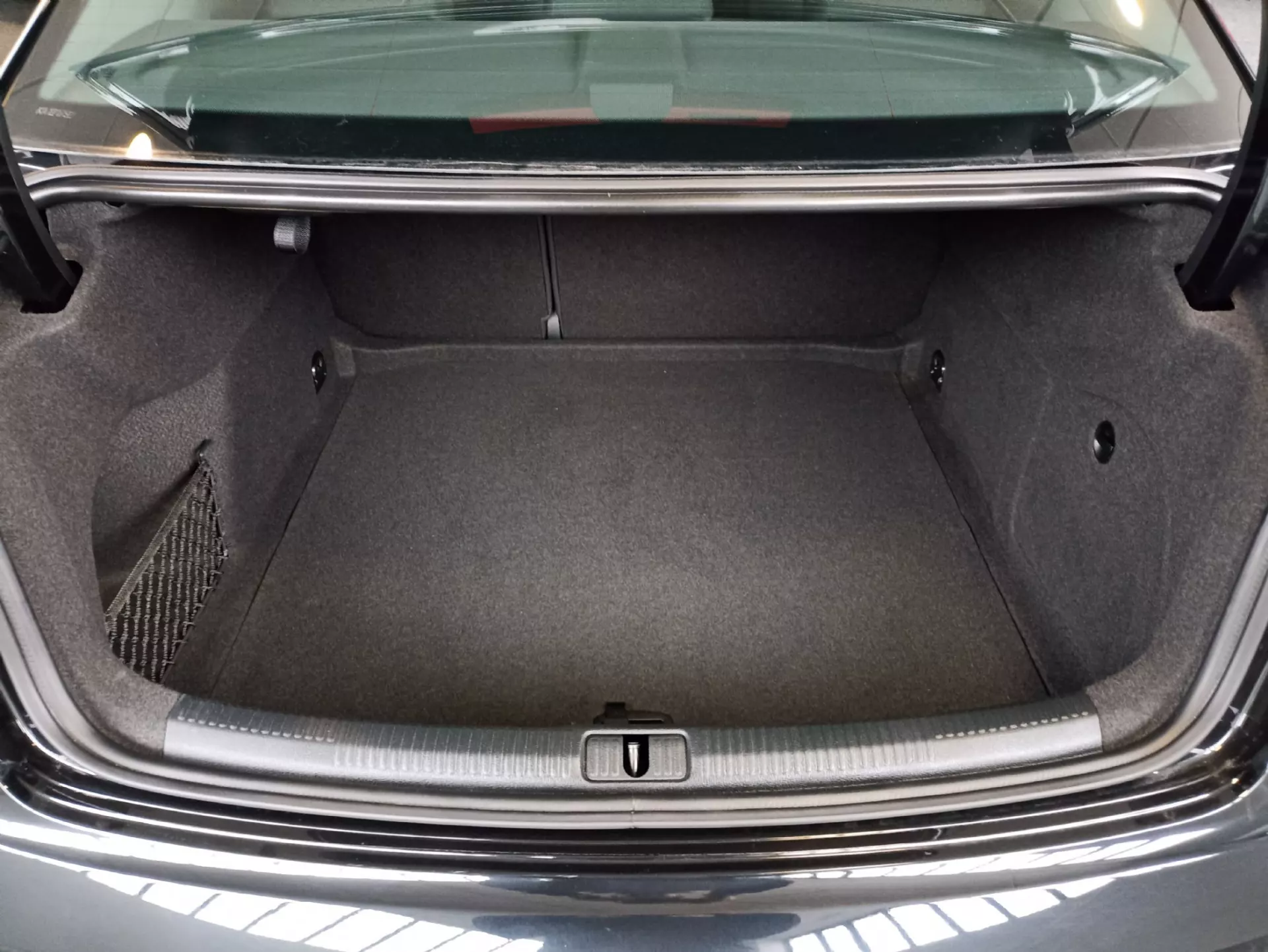 Audi A3 Limousine 30 TFSI Design S tronic 38